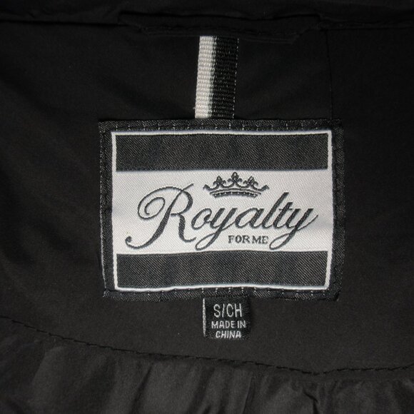 Royalty For Me Quilted Belted Puffer Coat with Removable Hood – Size Small - Picture 7 of 10